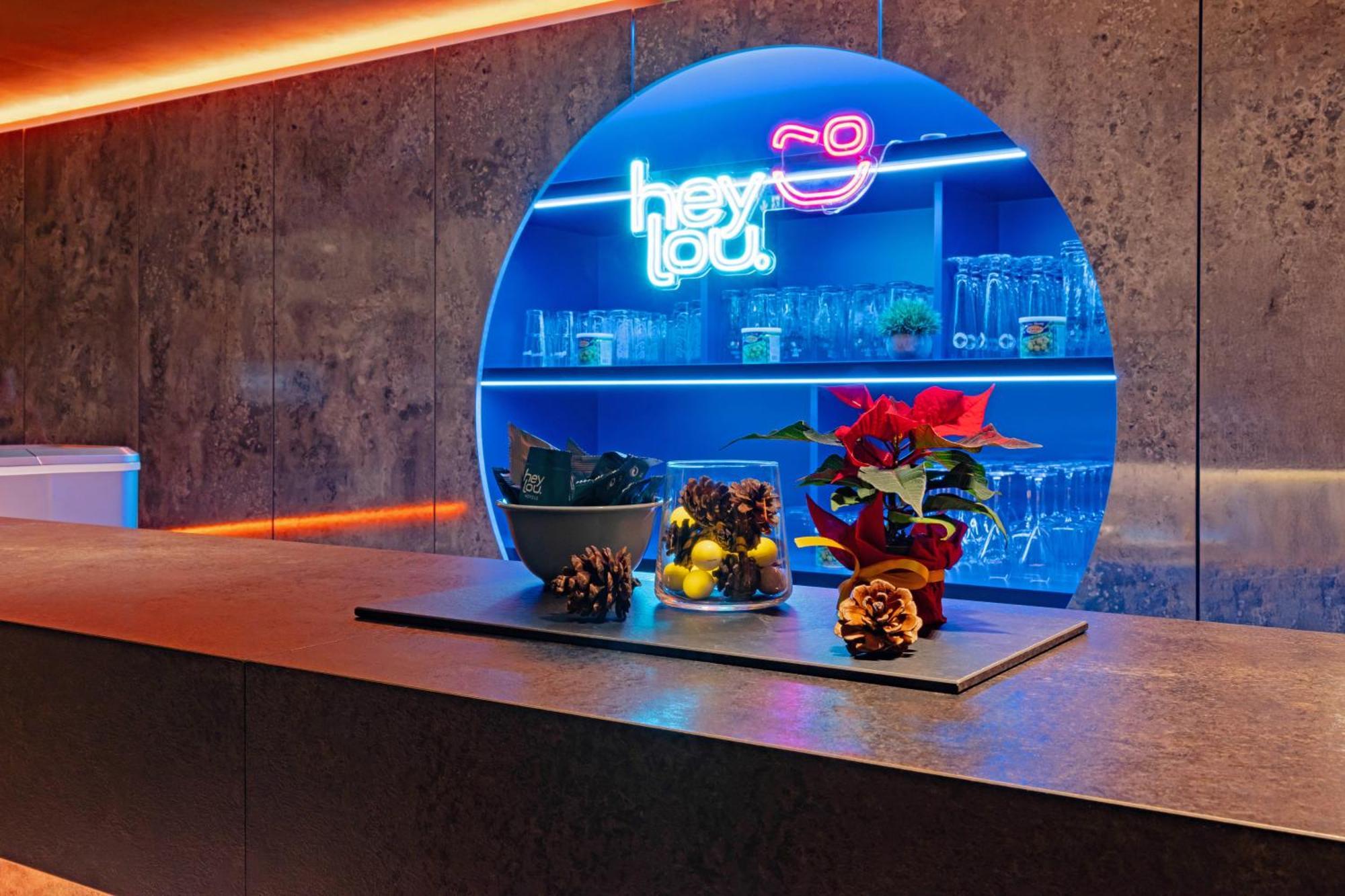 Hey Lou Hotel Нёрдлинген Экстерьер фото